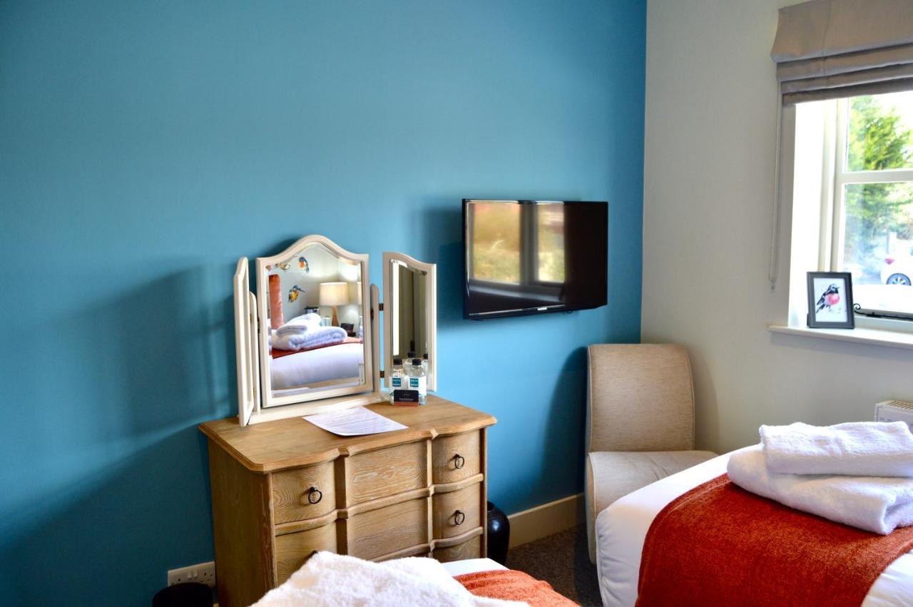 The Nest Hotel & Restaurant Petersfield Dış mekan fotoğraf